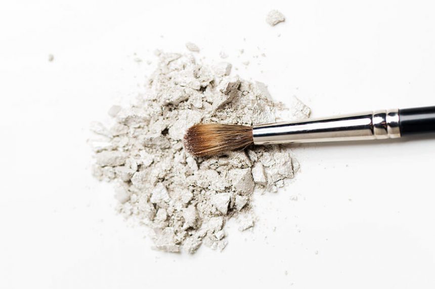 The Ultimate Makeup Brush Guide