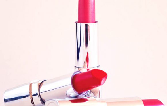 The Top 3 Red Lipsticks For The Holidays